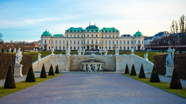 Barok w architekturze: Ogrom, splendor i dramaturgia – zamek Belvedere w Austrii